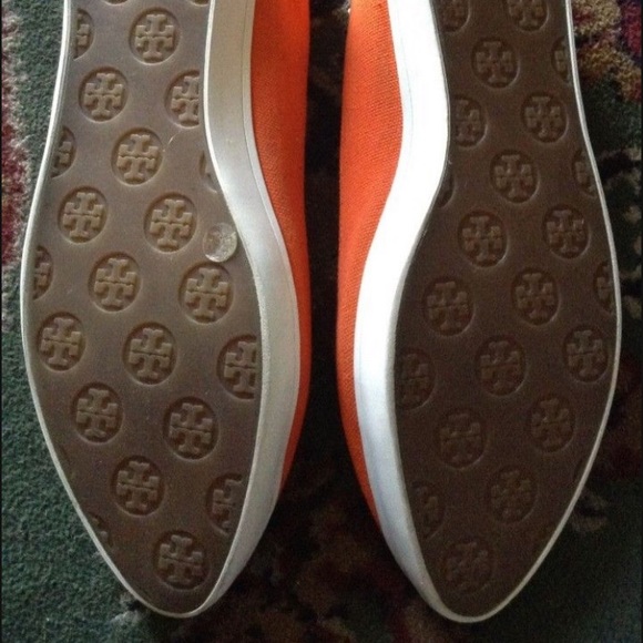 Orange Tory Burch flats like new size 10 1/2 M - Picture 5 of 5